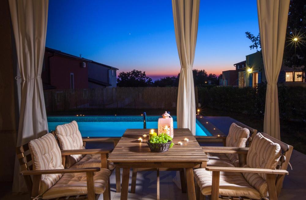 Villas Vilanija Umag Exterior photo