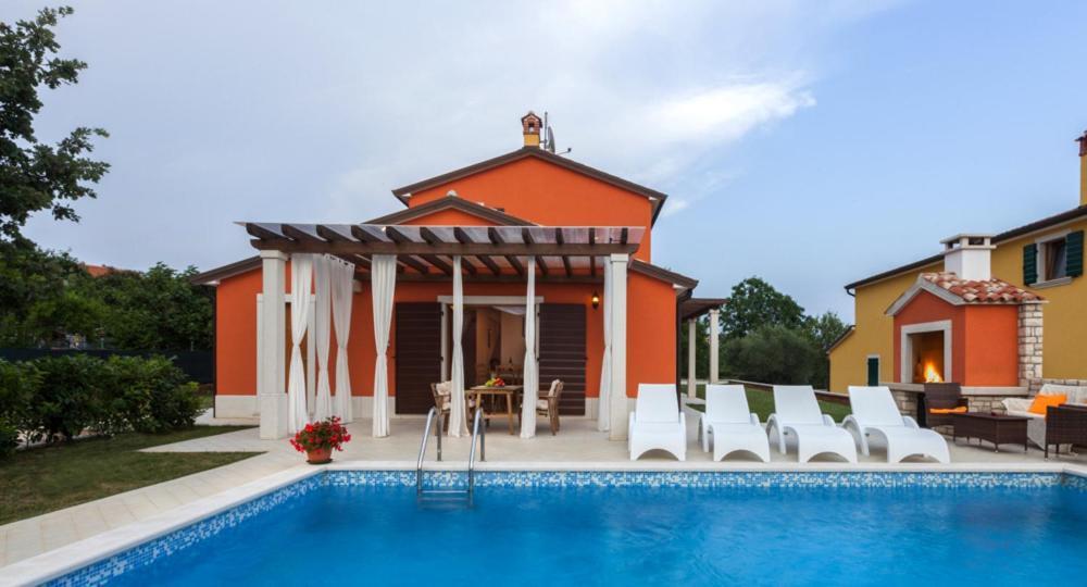 Villas Vilanija Umag Exterior photo